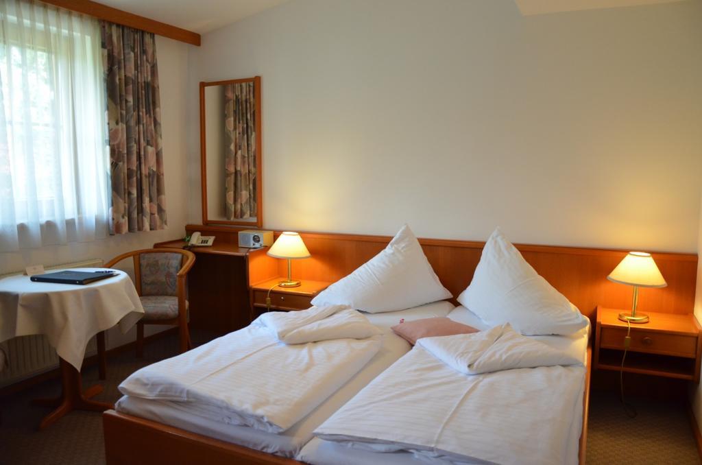 Seehotel Paulitsch Velden am Wörthersee Pokoj fotografie